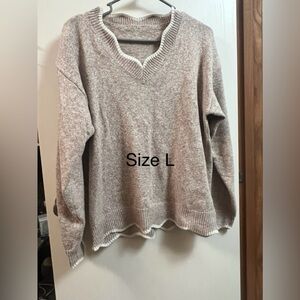 Cozy V-Neck Sweater - Gray
